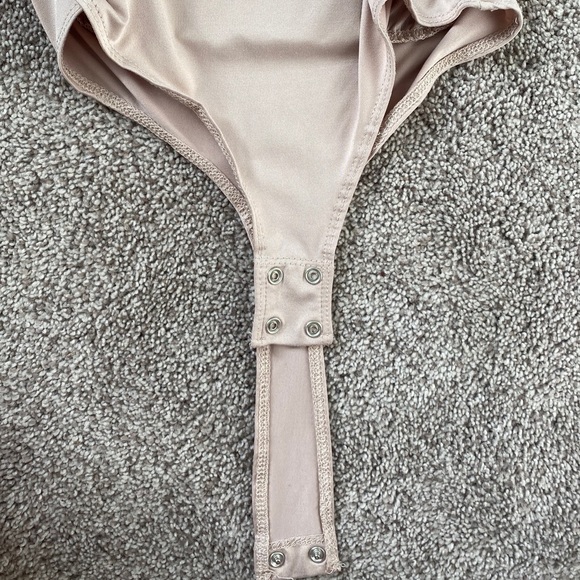 Dynamite wrap low bodysuit - Picture 4 of 6